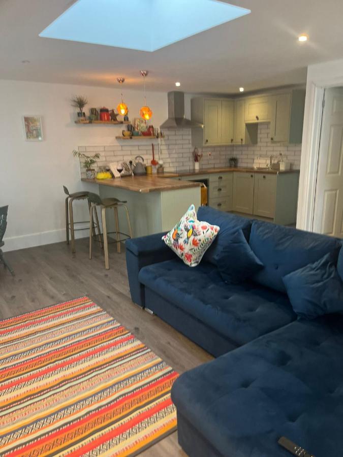 Beach, Hills, Food, Scenic Walks-The Kelp House. Peacehaven エクステリア 写真