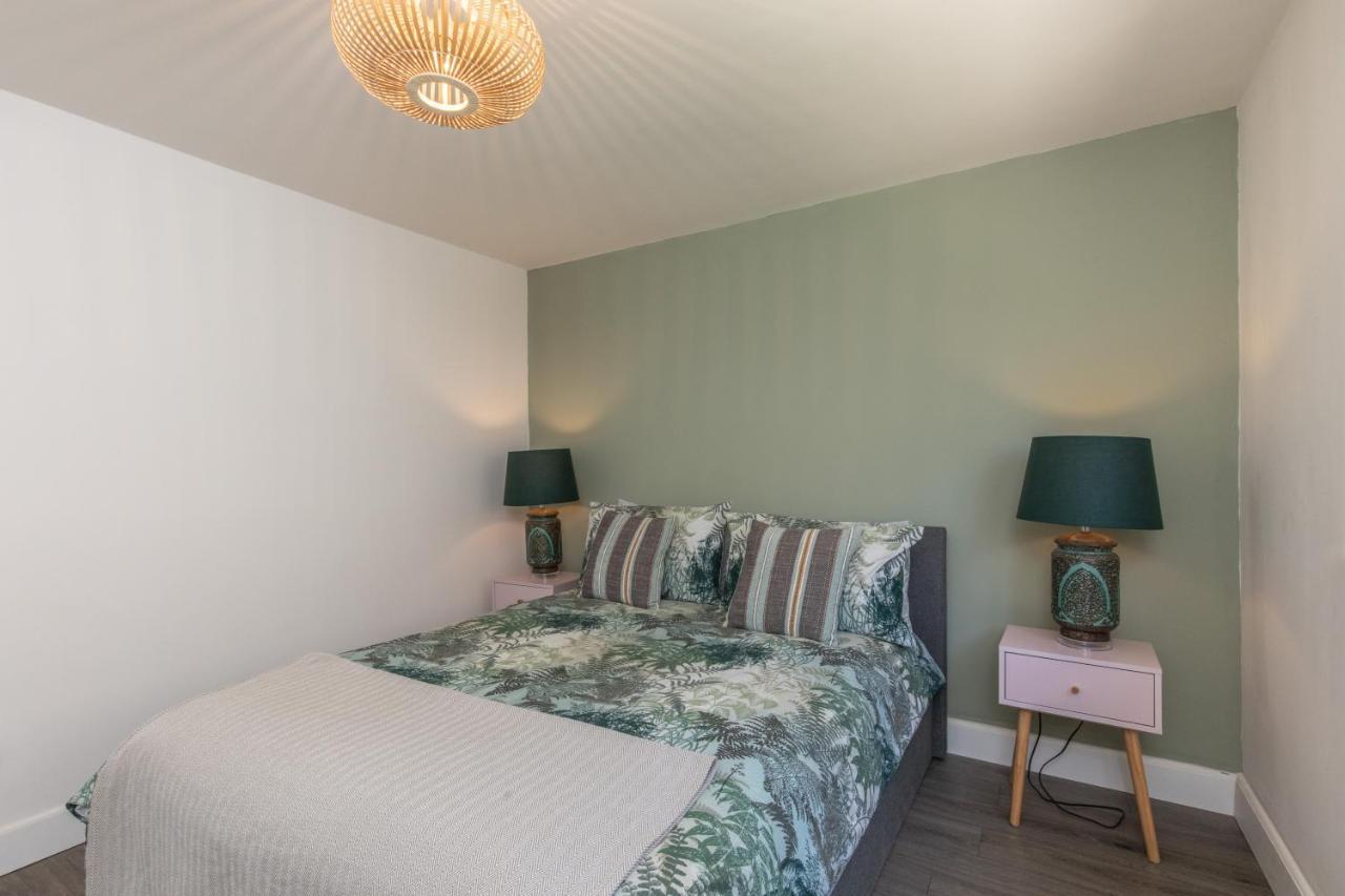 Beach, Hills, Food, Scenic Walks-The Kelp House. Peacehaven エクステリア 写真